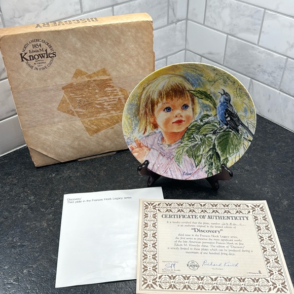 Edwin M. Knowles “Discovery” Collectible Plate - Picture 5 of 5